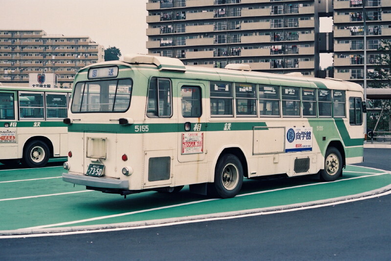 相模鉄道バス1981年式、いすゞK-ECM430（富士重工・13型E