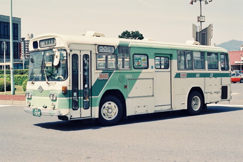 相模鉄道バス1981年式、いすゞK-ECM430（富士重工・13型E
