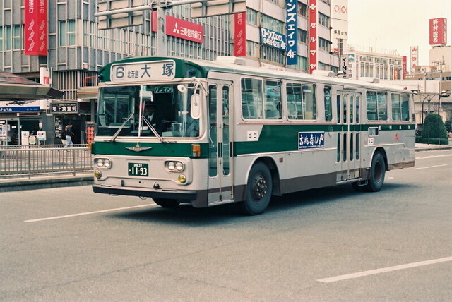 西武バス（軽井沢）1988年式、日産ディーゼルP-RM81G（富士重工・16型E